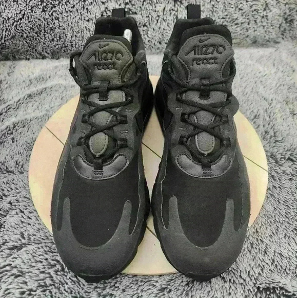 Nike Air Max 270 React Triple Black - Picture 3 of 9